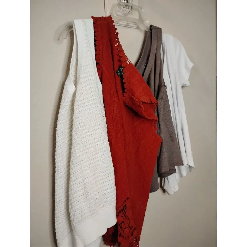 USED Small Top Bundle - Picture 1 of 14